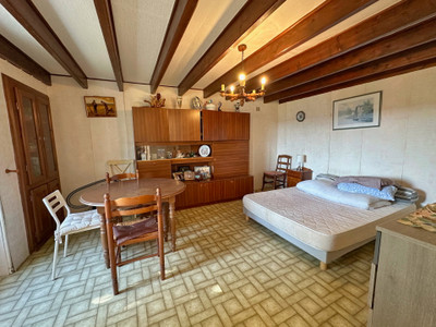 French property for sale in Comberanche-et-Épeluche, Dordogne - €132,000 - photo 2