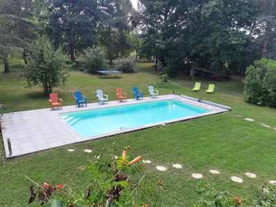 Maison à vendre à Neuvic, Dordogne, Aquitaine, avec Leggett Immobilier