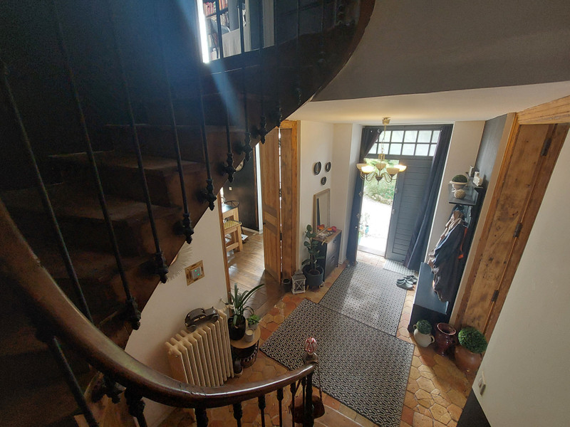 French property for sale in Angoulême, Charente - €398,000 - photo 11