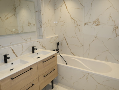 French property for sale in Nice, Alpes-Maritimes - €650,000 - photo 4