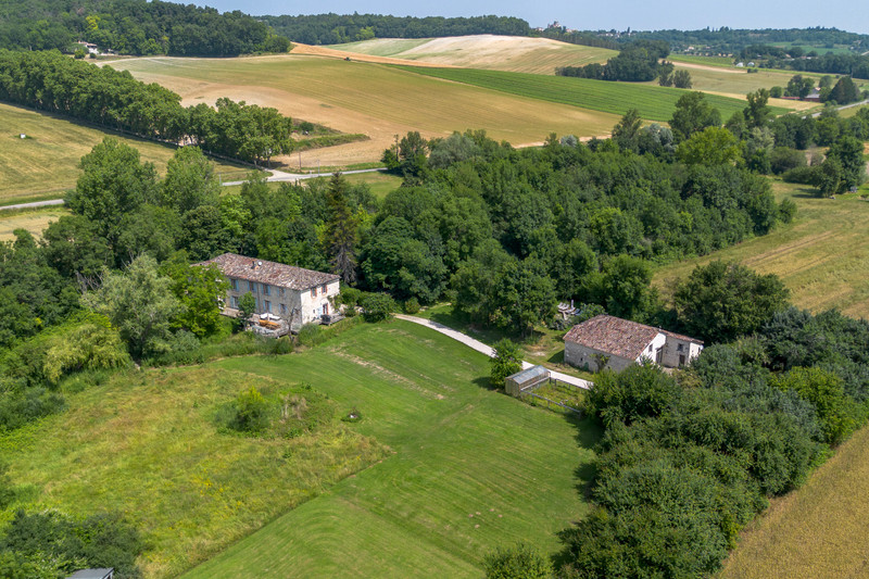 Propriété à vendre à Castelnau Montratier-Sainte Alauzie, Lot - 799 000 €