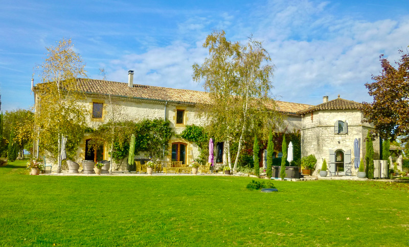 French property for sale in Issigeac, Dordogne - €1,800,000 - photo 3