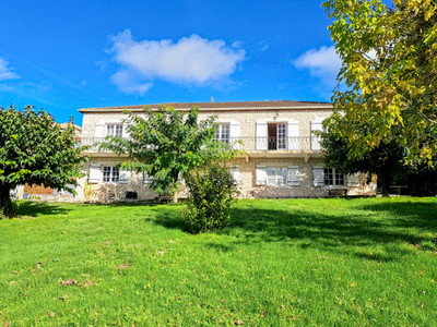 Maison à vendre à Monflanquin, Lot-et-Garonne, Aquitaine, avec Leggett Immobilier