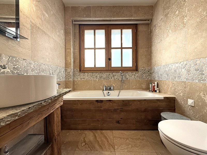 Ski property for sale in Sainte Foy - €1,350,000 - photo 9