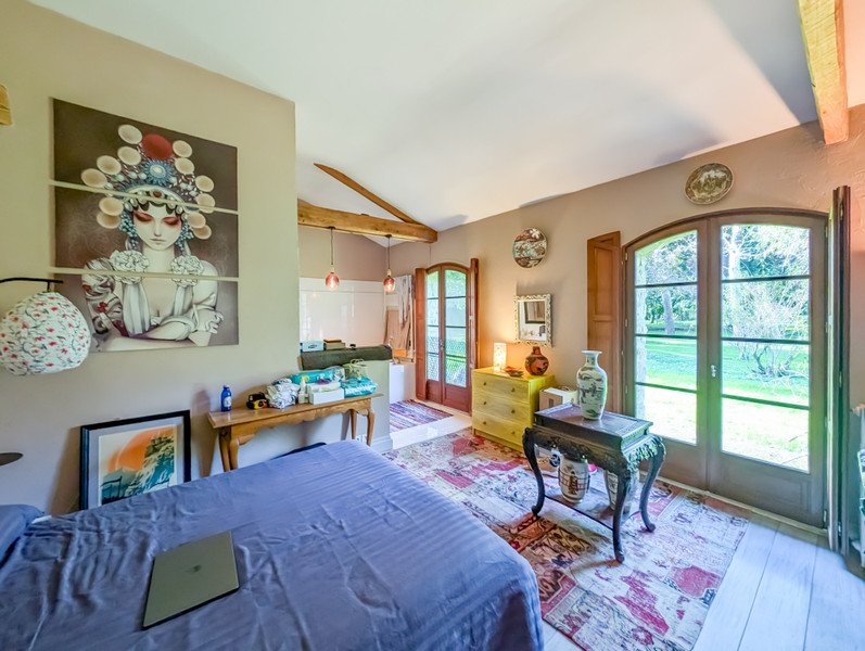 French property for sale in Montmérac, Charente - €579,000 - photo 6