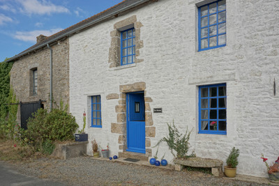 Maison à vendre à Plœuc-L'Hermitage, Côtes-d'Armor, Bretagne, avec Leggett Immobilier