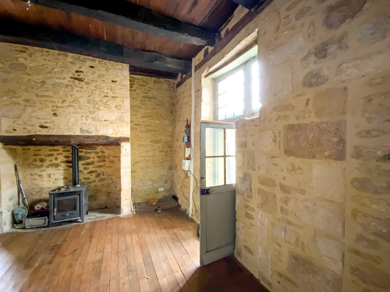 French property for sale in Montignac, Dordogne - &#8364;97,900 - photo 6