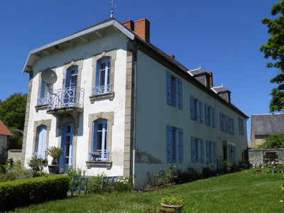 Maison à vendre à Pionsat, Puy-de-Dôme, Auvergne, avec Leggett Immobilier