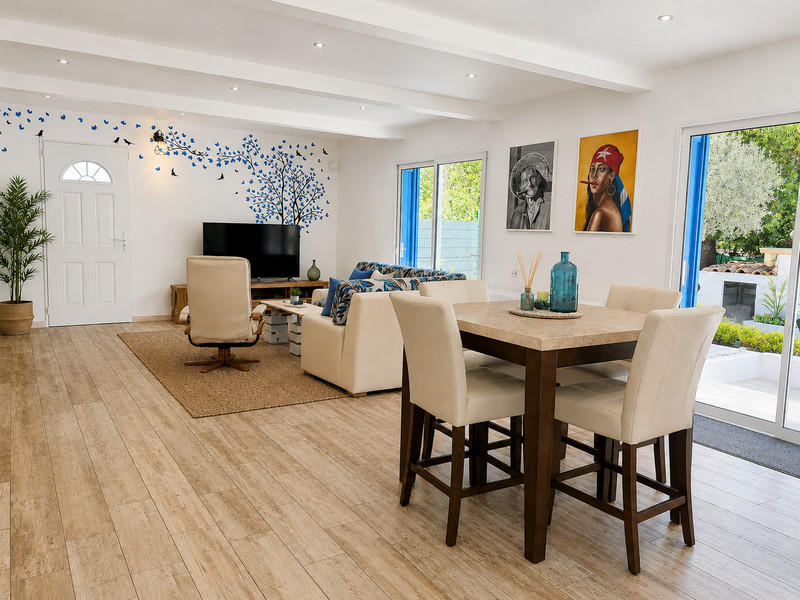 French property for sale in Saint-Zacharie, Var - €460,000 - photo 4