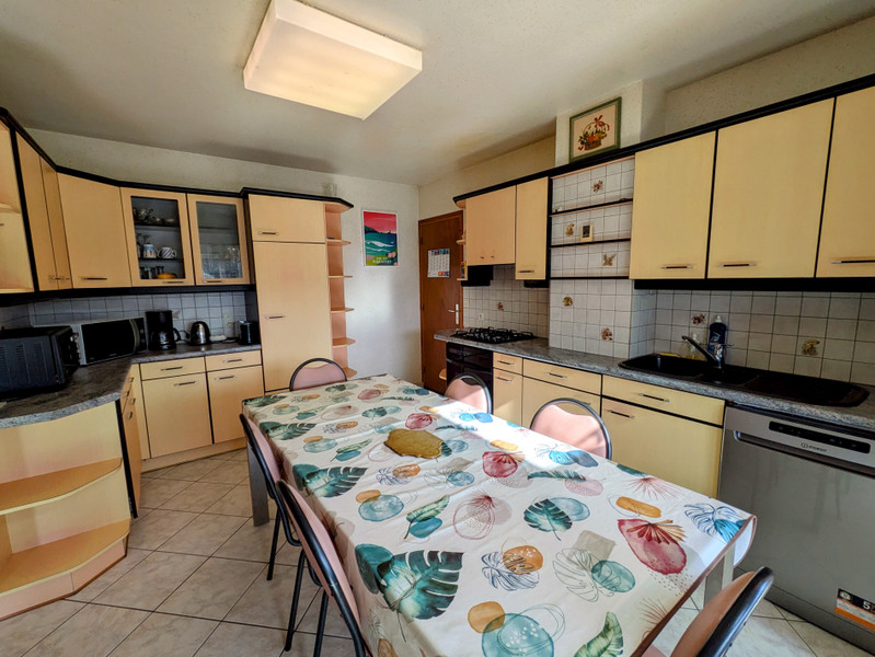 French property for sale in Cléden-Cap-Sizun, Finistère - €408,100 - photo 2