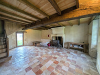Maison à vendre à Léoville, Charente-Maritime - 120.000 € - photo 2