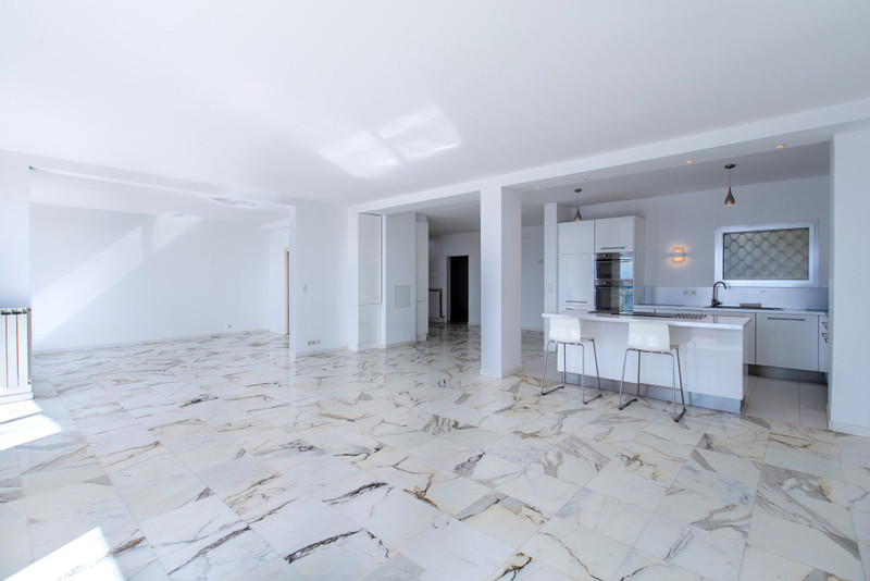 French property for sale in Villefranche-sur-Mer, Alpes-Maritimes - €2,590,000 - photo 3