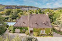 Maison à vendre à Saint-Léon-sur-Vézère, Dordogne - 540.000 € - photo 1