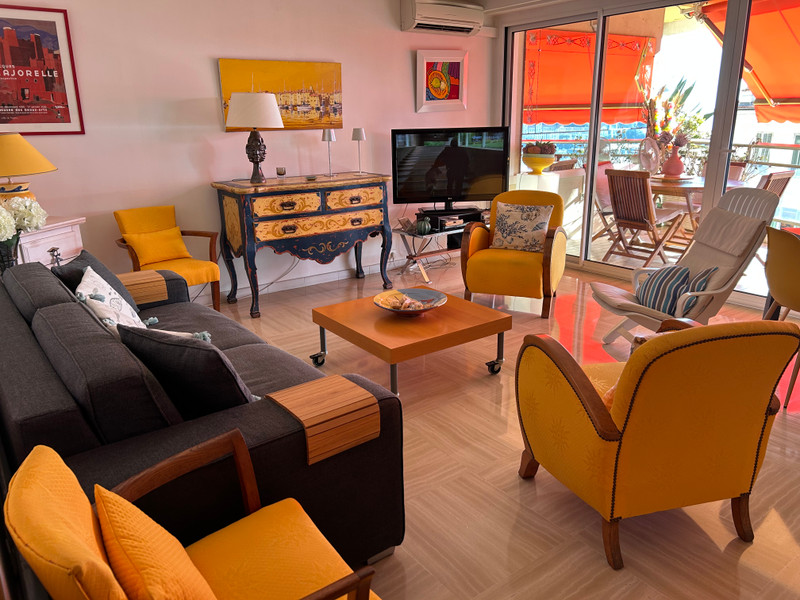 French property for sale in Nice, Alpes-Maritimes - €975,000
