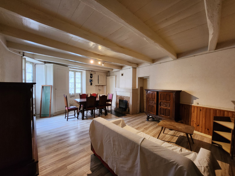 French property for sale in Tusson, Charente - &#8364;88,000 - photo 6