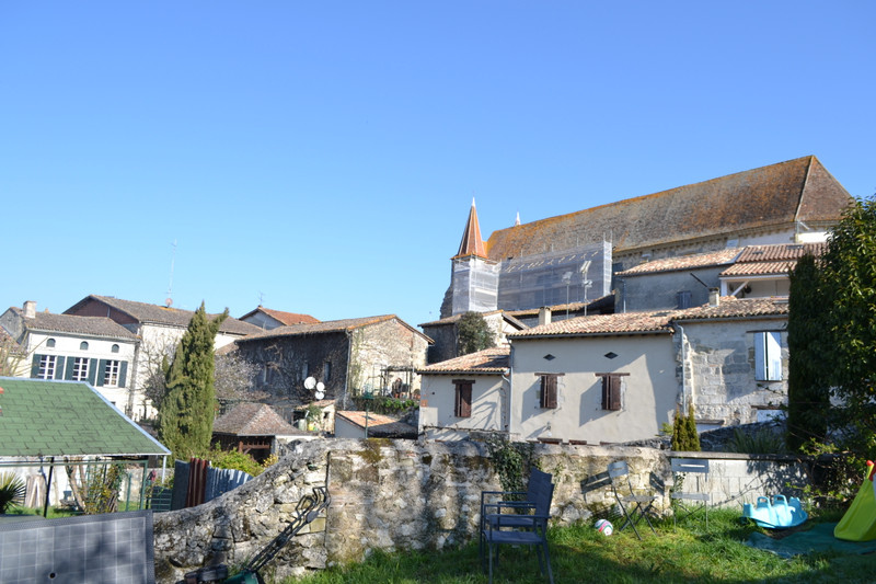 French property for sale in Lauzun, Lot-et-Garonne - &#8364;160,000 - photo 9