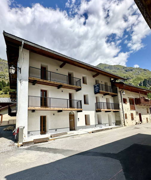 Ski property for sale in Champagny-en-Vanoise - €639,000 - photo 1