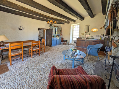 French property for sale in Bars, Dordogne - €226,000 - photo 4