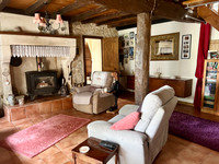 Maison à vendre à Grandjean, Charente-Maritime - 210.000 € - photo 2