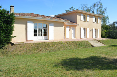 house for sale in Gironde