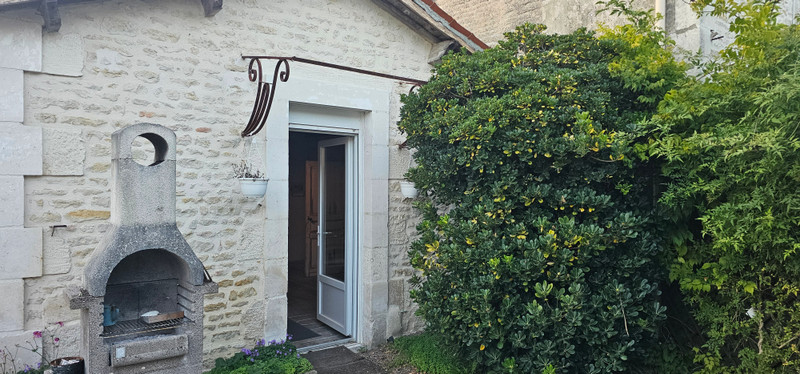French property for sale in Maillezais, Vendée - €169,000 - photo 1