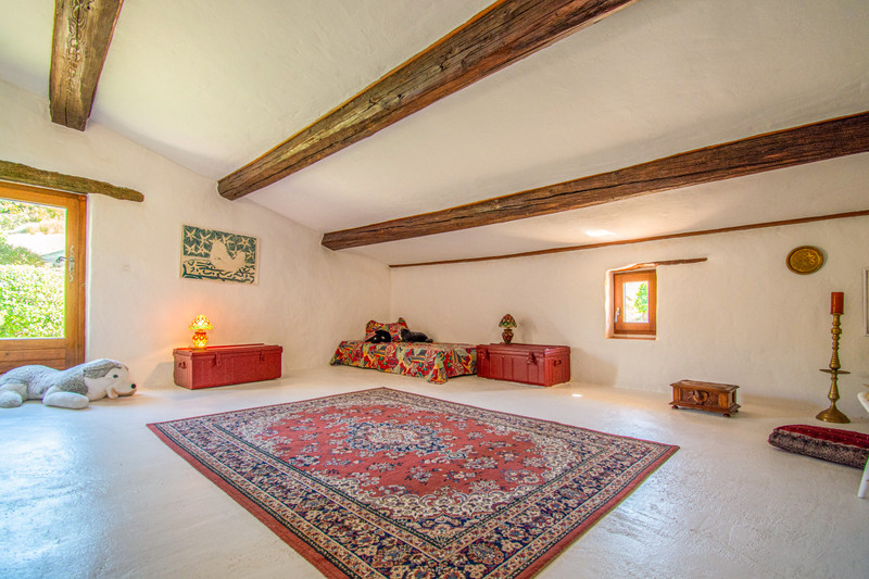 French property for sale in Saint-Julien-d'Asse, Alpes-de-Haute-Provence - €530,000 - photo 7