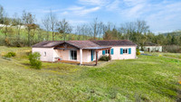 Maison à vendre à Lendou-en-Quercy, Lot - 215.000 € - photo 4