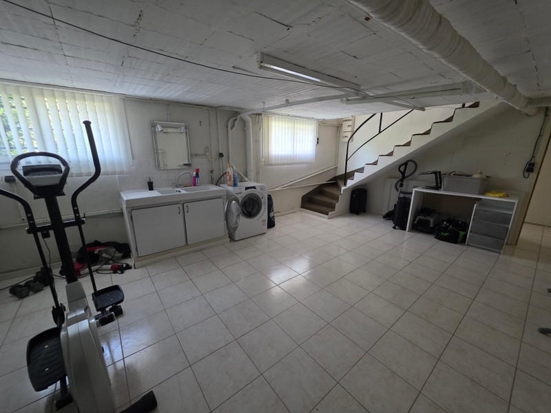 French property for sale in Soyaux, Charente - €169,000 - photo 9