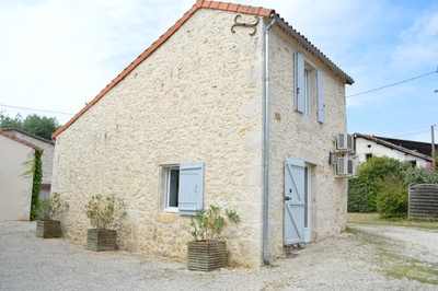 French property for sale in Vianne, Lot-et-Garonne - €295,000 - photo 9