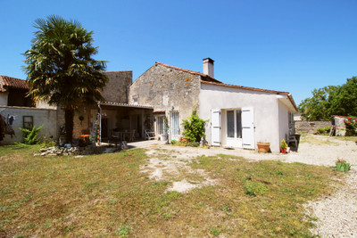 house for sale in Charente