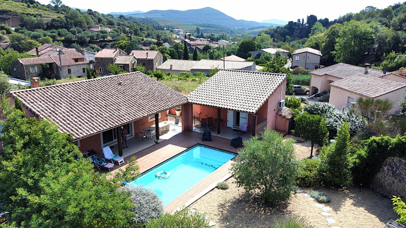 French property for sale in Berlou, Hérault - €410,000 - photo 3