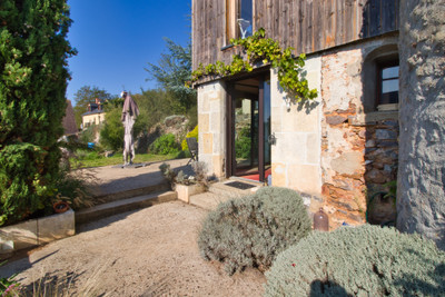 French property for sale in Juigné-sur-Sarthe, Sarthe - €371,000 - photo 2