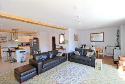 French property for sale in Confolens, Charente - €249,000 - photo 3