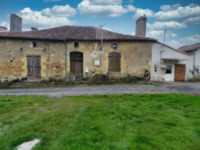 Maison à vendre à Pressac, Vienne, Poitou-Charentes, avec Leggett Immobilier