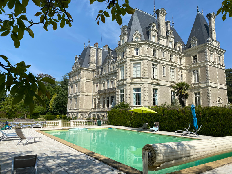 French property for sale in Baugé-en-Anjou, Maine-et-Loire - €163,000 - photo 9