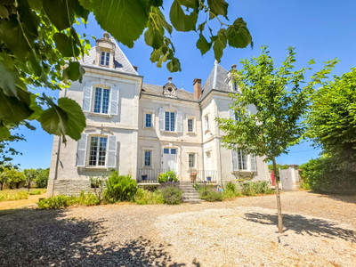 French property for sale in Flogny-la-Chapelle, Yonne - €649,999 - photo 3