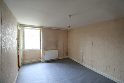 French property for sale in Montmorillon, Vienne - €46,600 - photo 7