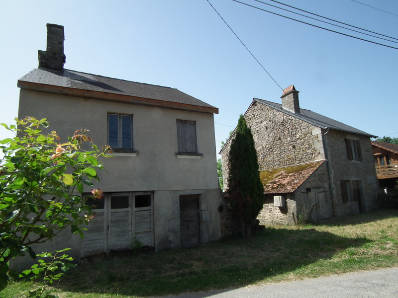 French property for sale in Auzances, Creuse - &#8364;36,600 - photo 2