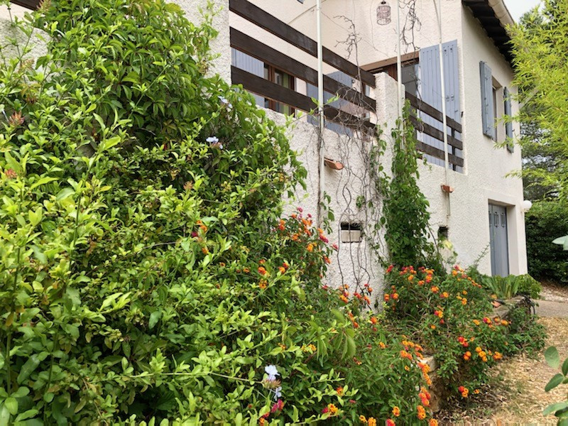 French property for sale in Les Angles, Gard - €367,000 - photo 5