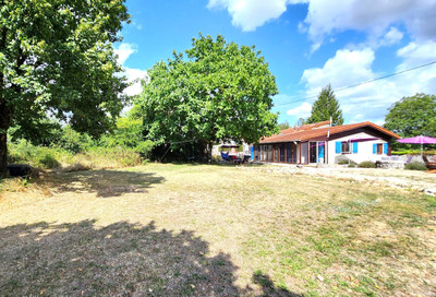 Maison à vendre à Linazay, Vienne, Poitou-Charentes, avec Leggett Immobilier