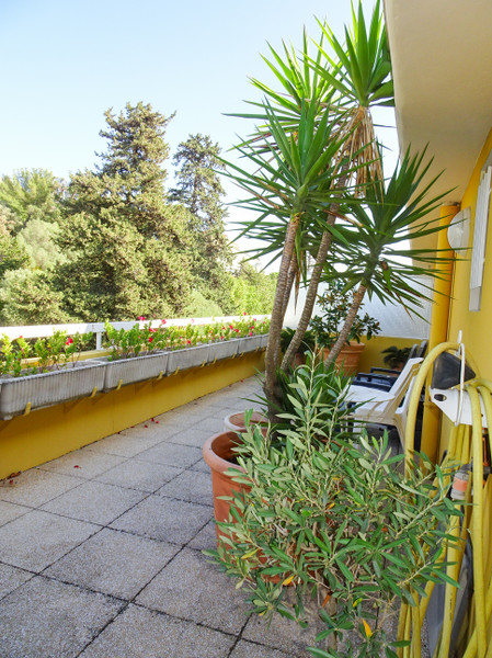 French property for sale in Hyères, Var - €810,000 - photo 5
