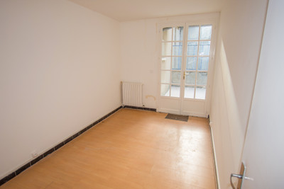 French property for sale in La Trimouille, Vienne - €66,600 - photo 2