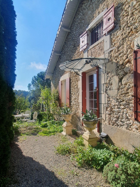 French property for sale in Douzillac, Dordogne - €392,200 - photo 1