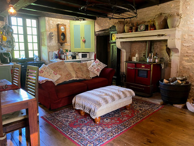 French property for sale in Chasseneuil-sur-Bonnieure, Charente - €528,999 - photo 6