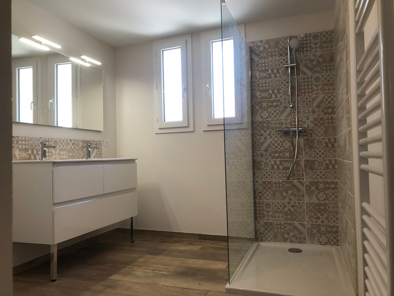 French property for sale in Saint-Laurent-de-Céris, Charente - €114,450 - photo 7