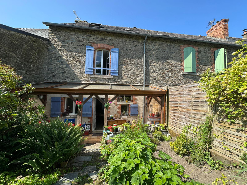 French property for sale in Josselin, Morbihan - €189,000 - photo 0