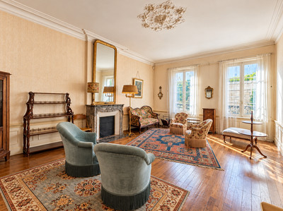 French property for sale in Saint-Maixent-l'École, Deux-Sèvres - €197,600 - photo 1