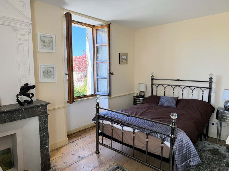 French property for sale in Palluaud, Charente - €246,100 - photo 9
