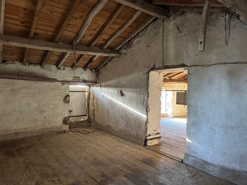 French property for sale in Saint-Vincent-sur-Jard, Vendée - €457,500 - photo 6