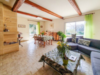 Maison à vendre à Vers-Pont-du-Gard, Gard - 579.000 € - photo 4